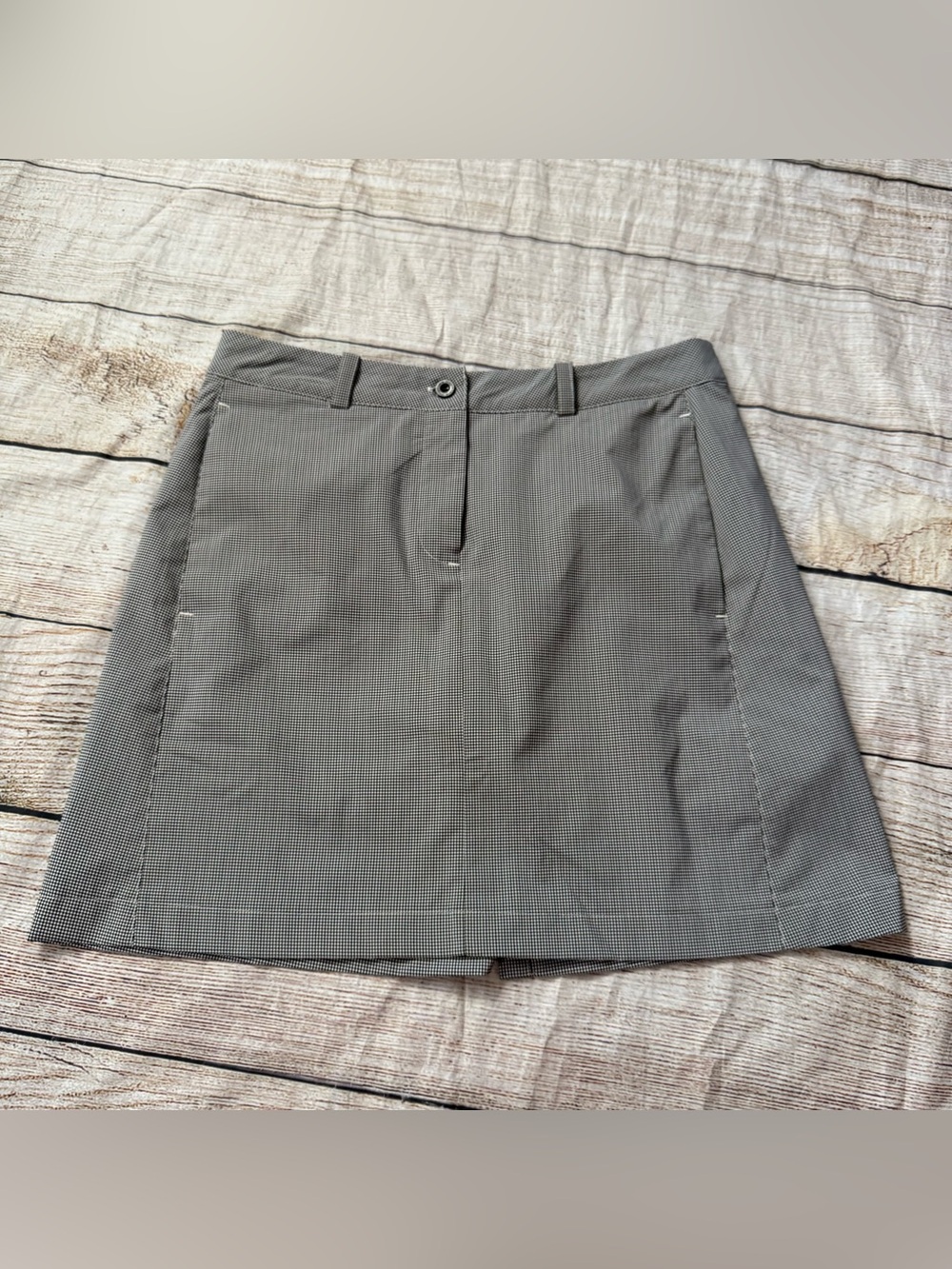 maggie lane skirt skort size 6 black and white checkered with pockets